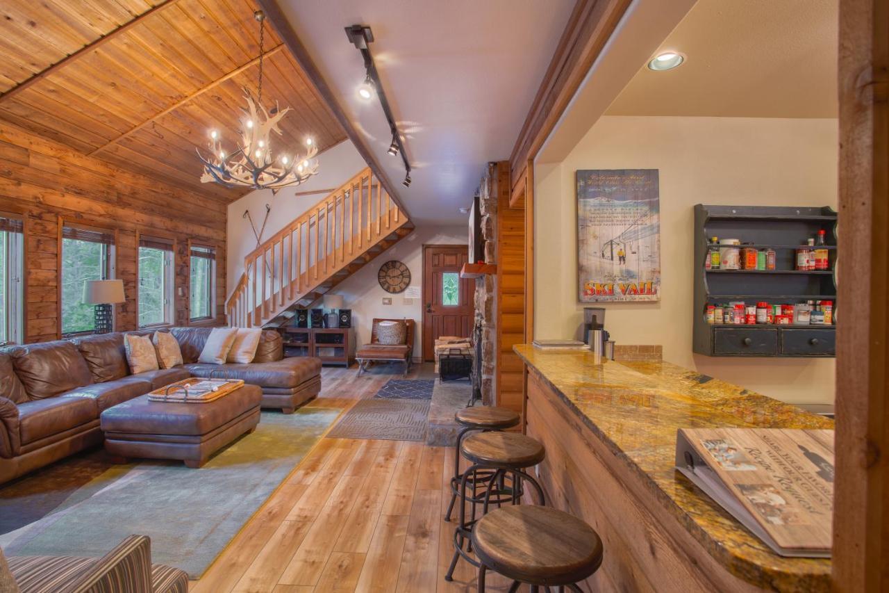Aspencliffe Home - Peaceful - Spacious - Hot Tub Blue River Exterior photo